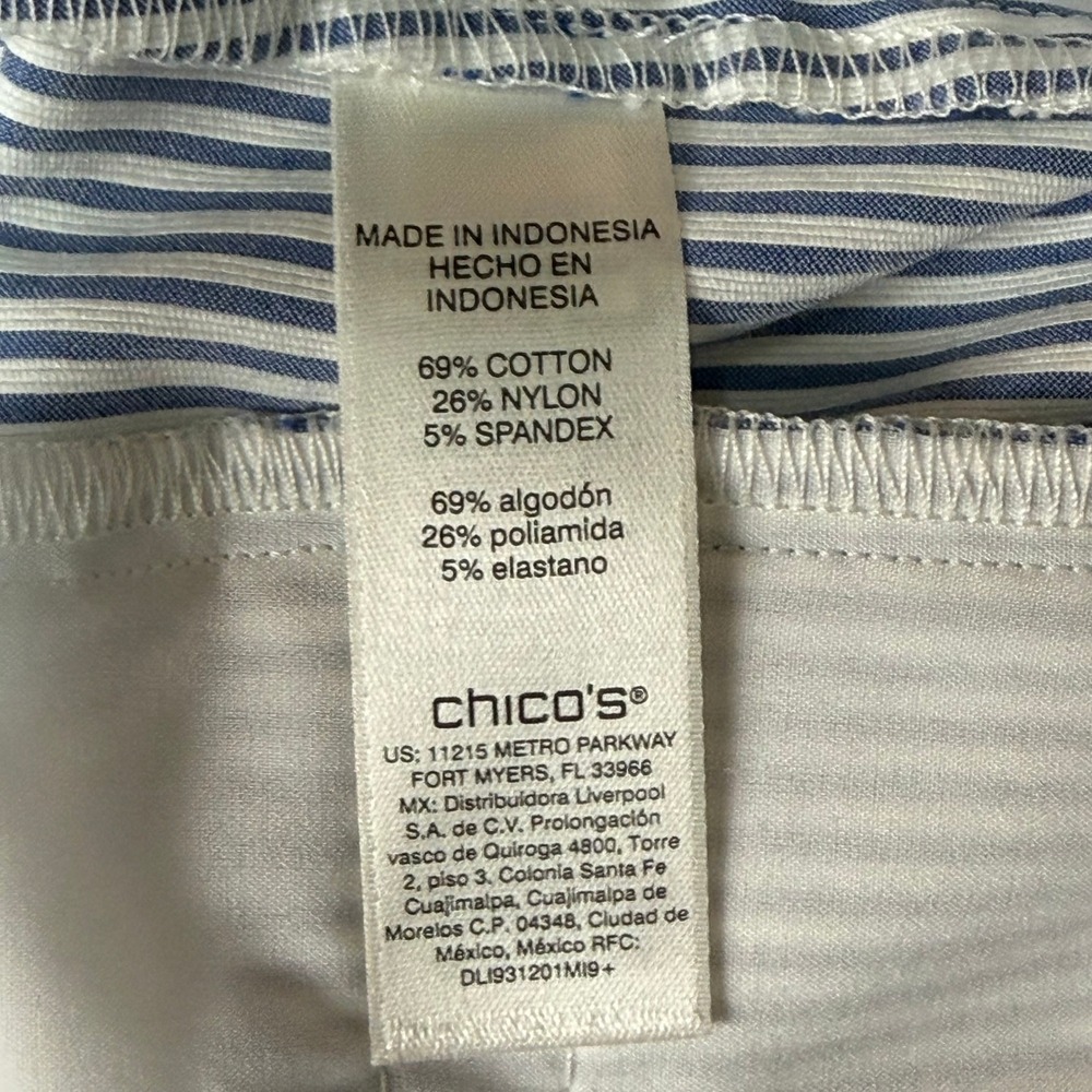 Chicos Pants .5 Womens 6 Blue White Pinstripe Perfect Stretch Wide Leg Cropped - Picture 6 of 14